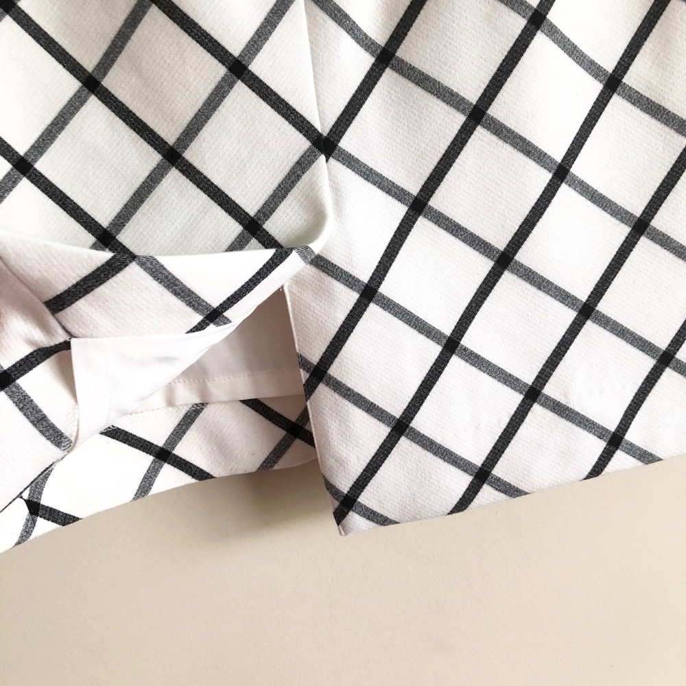 Patterned skirt - Picture 3 of 4